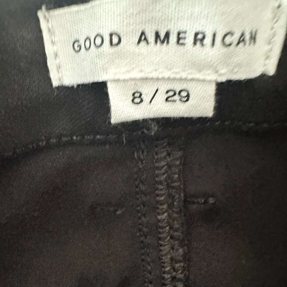 Good American Black Straight Good Legs Jeans Size 8 NWT 27.5”Inseam - Picture 8 of 11
